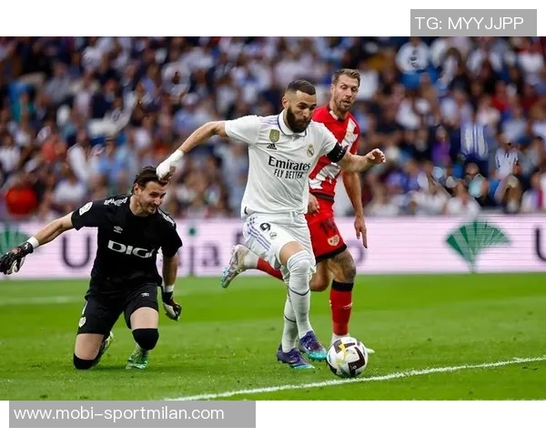 青春风暴来袭阿斯报道皇马首发平均年龄仅25岁将回购帕斯与切马 青春风暴来袭阿斯报道皇马首发平均年龄仅25岁将回购帕斯与切马